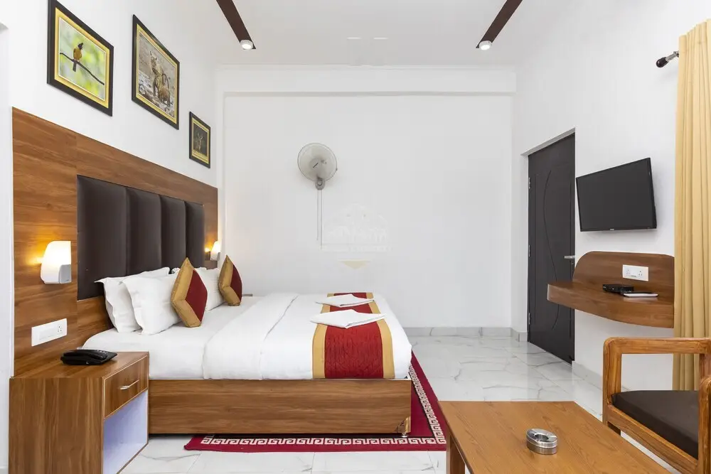 Наинитал: Seven Corbett Resort