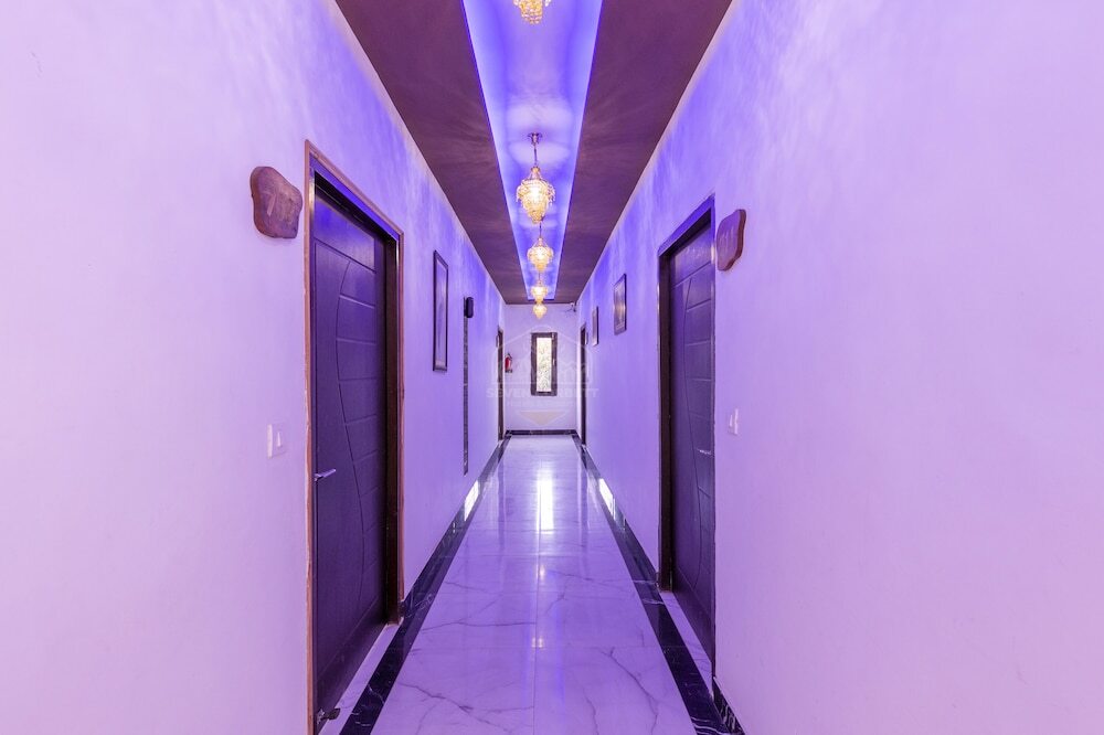 Наинитал: Seven Corbett Resort