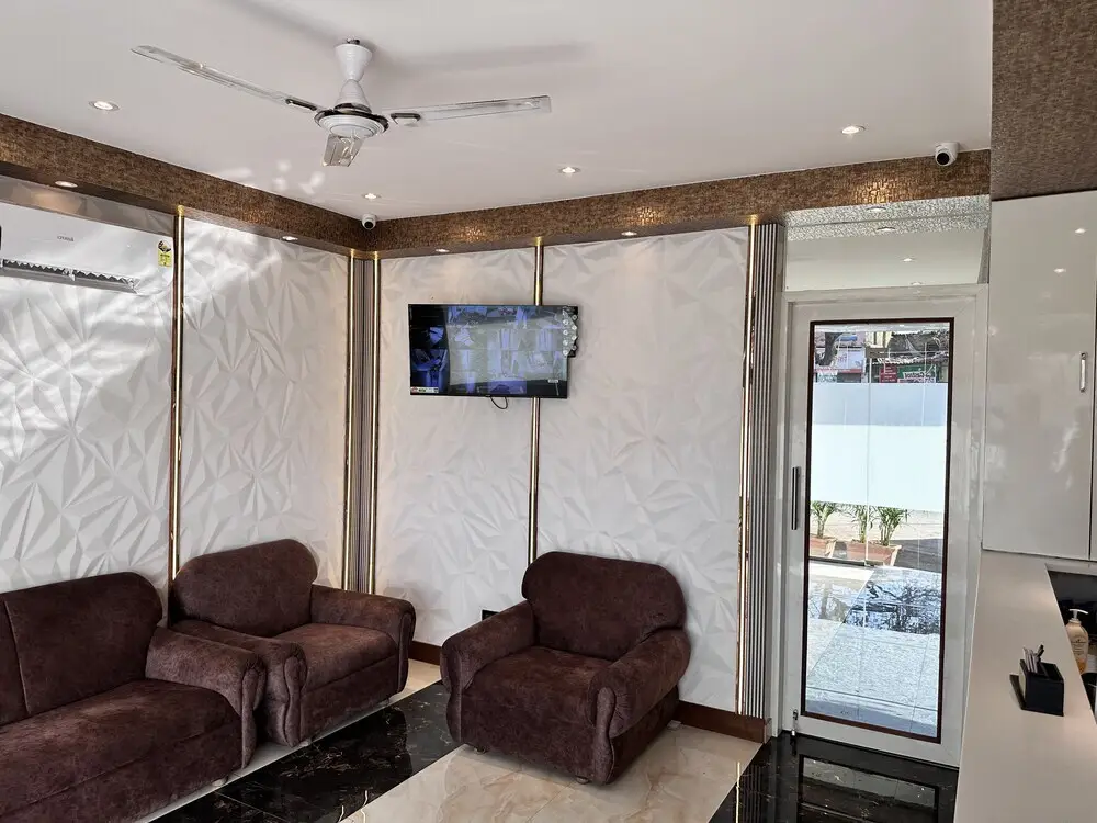 Мумбаи: Hotel Orchid Inn - Andheri