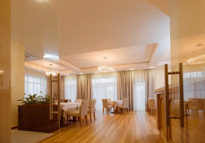 Симферополь: Yayla Hotel