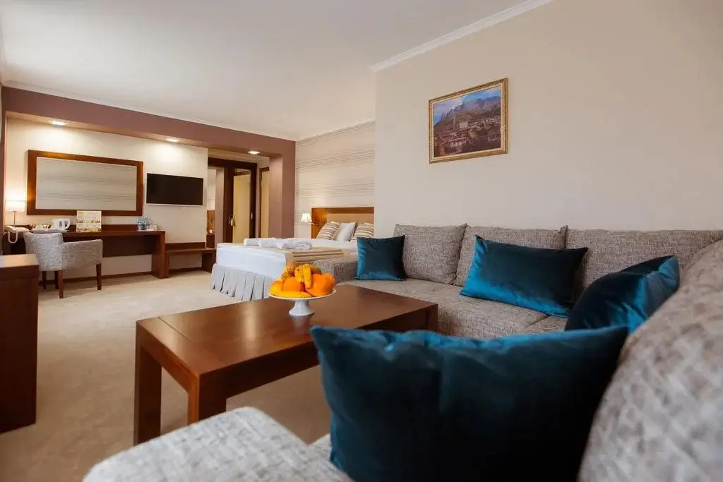 Симферополь: Yayla Hotel