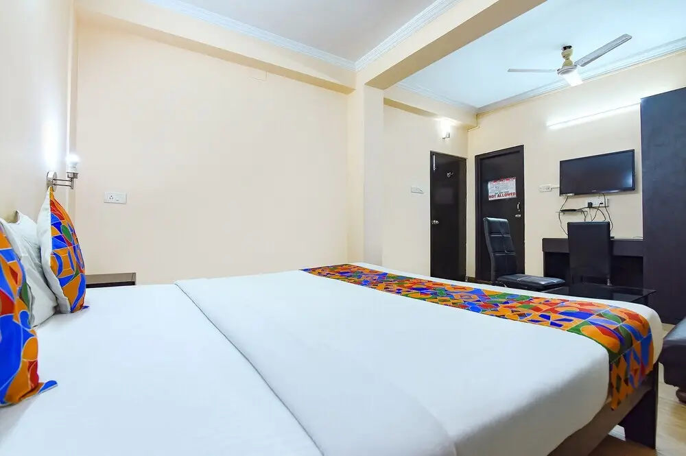 Колката: Fabhotel Dovers Inn
