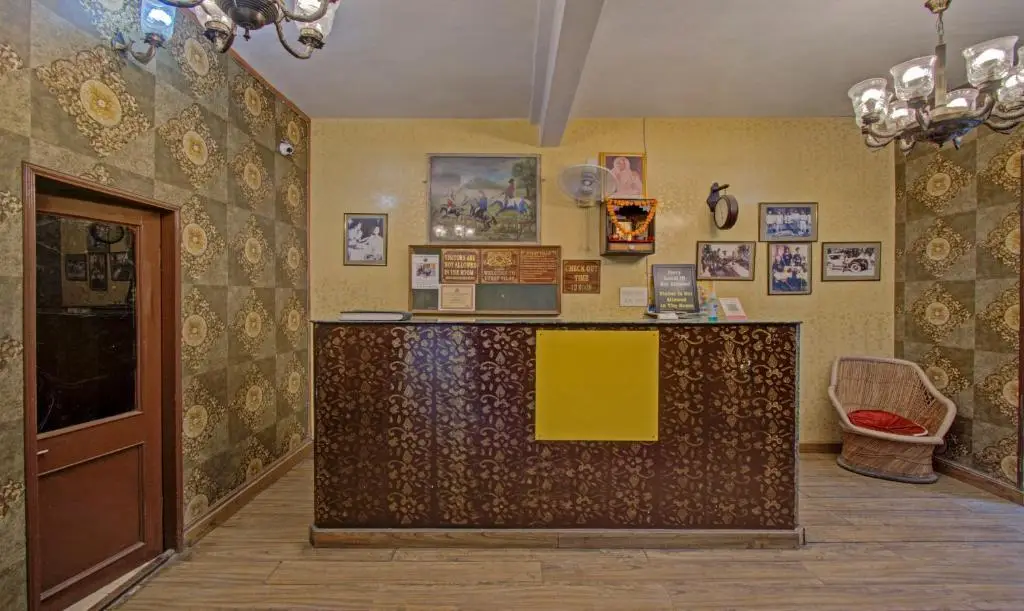 Джайпур: Treebo Trend Heritage Utsav Vilas Near Railway Station