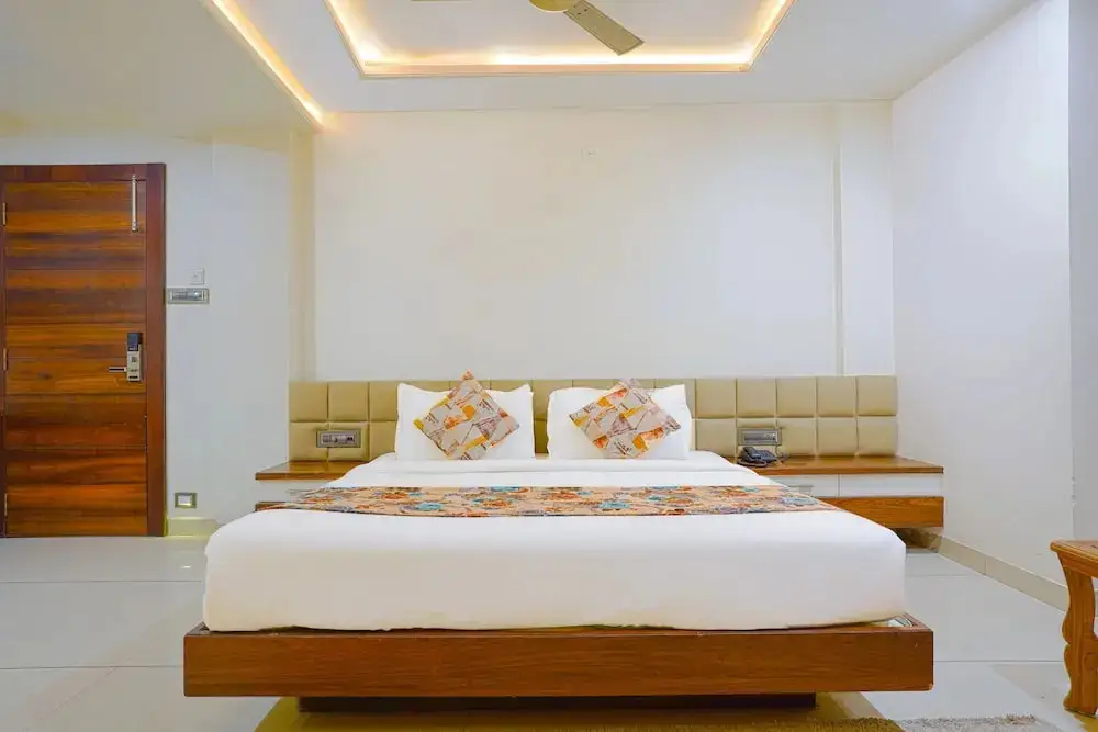Бхопал: FabHotel Jewel Palace
