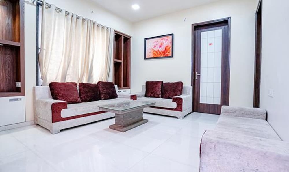 Пимпри-Чинчвад: Fabhotel Rudra Residency