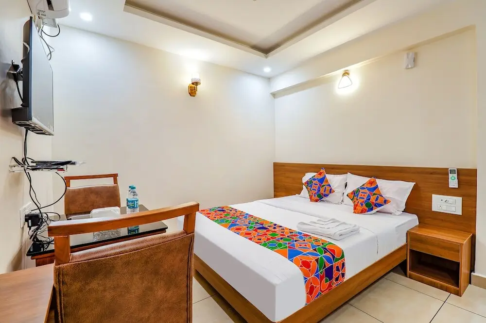 Бангалор: Fabhotel Green Park Residency