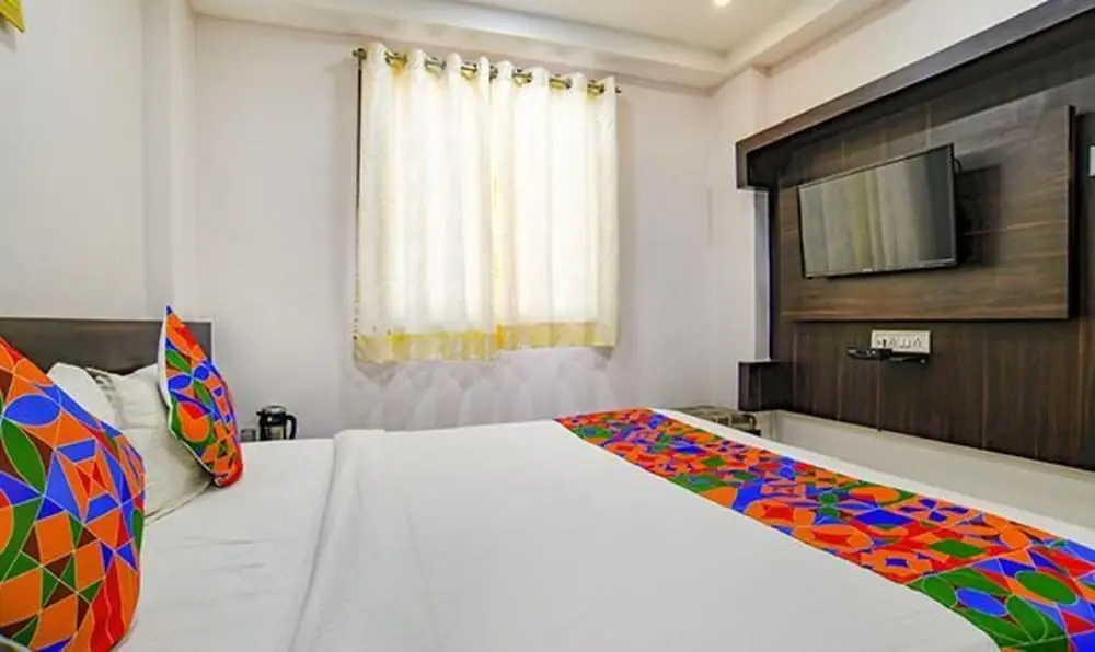 Индаур: FabHotel Grand Raj