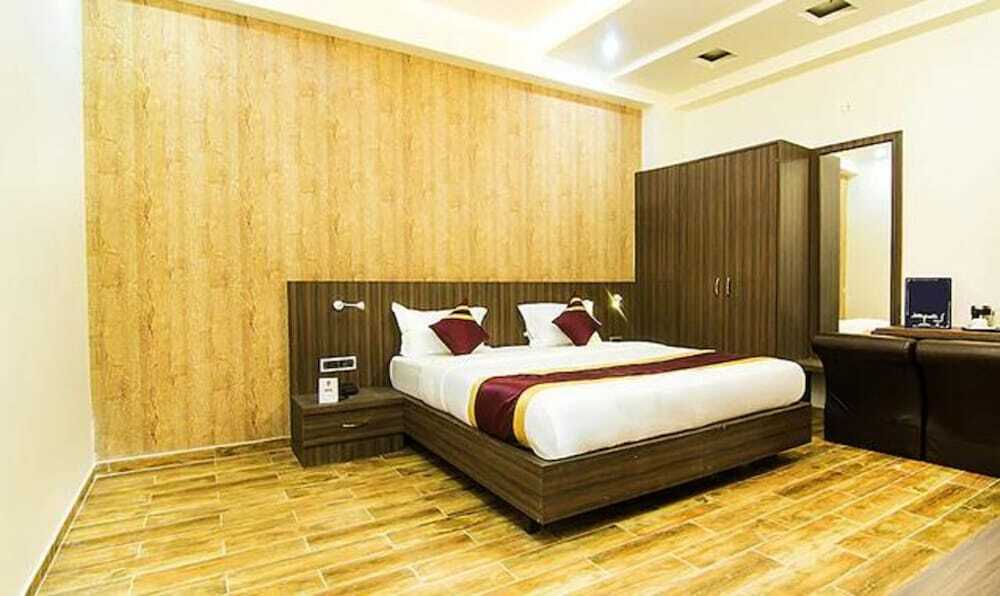 Лакхнау: Fabhotel Sam Inn