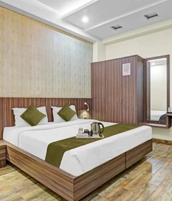 Лакхнау: Fabhotel Sam Inn