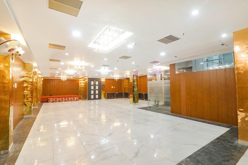 Лакхнау: FabHotel Prime The Oranze
