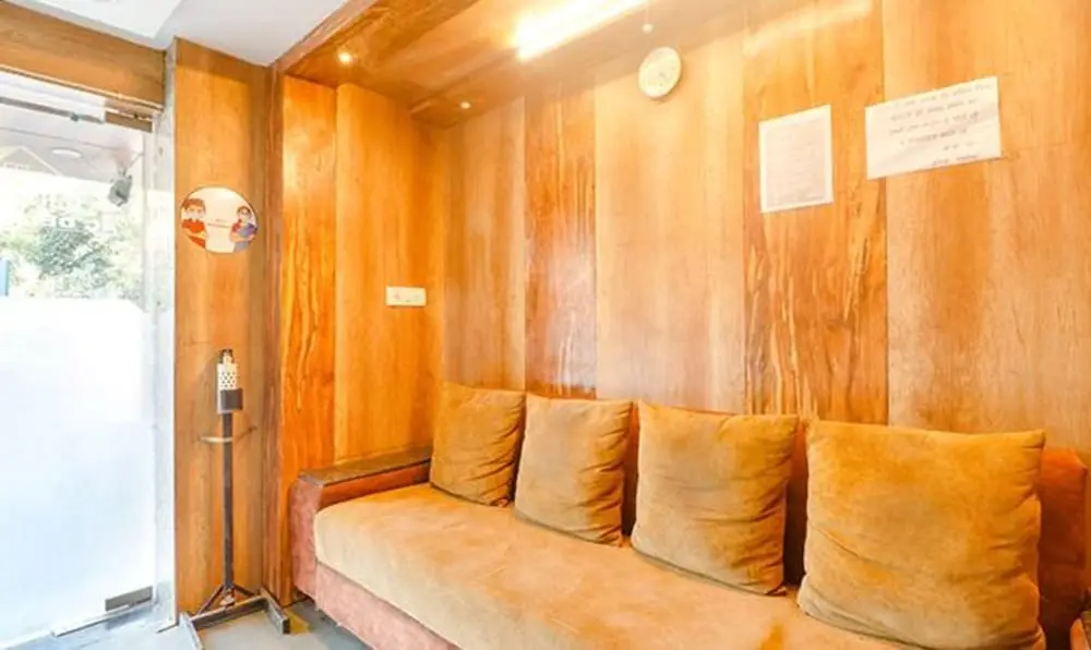 Гвалиор: FabHotel Ambika Dx