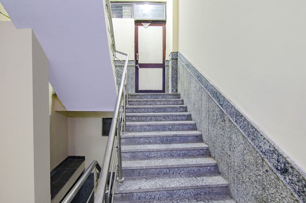 Нью-Дели: FabHotel Ashok Vihar