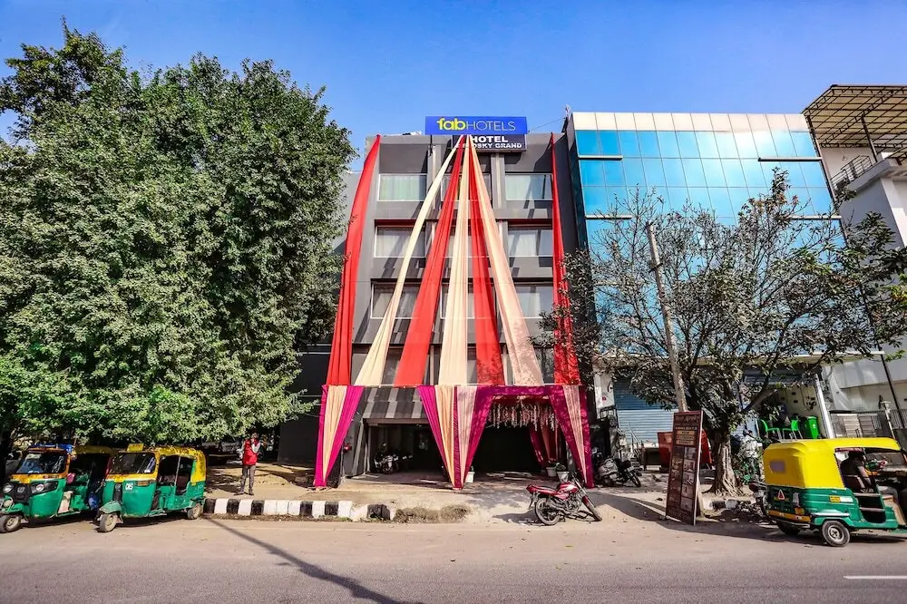 Нью-Дели: Fabhotel Aerosky Grand