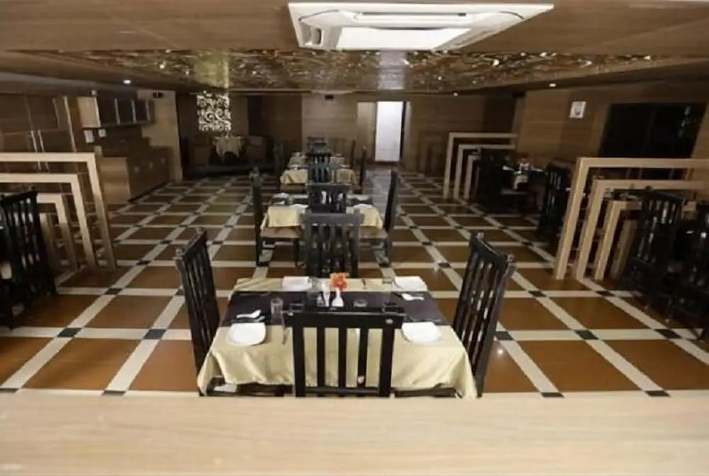 Хубли: Hotel Trupti International Hubli