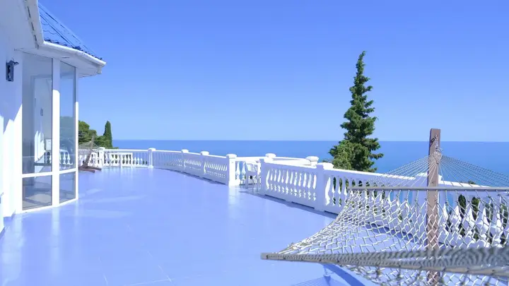 Алупка: Отель Серсиаль