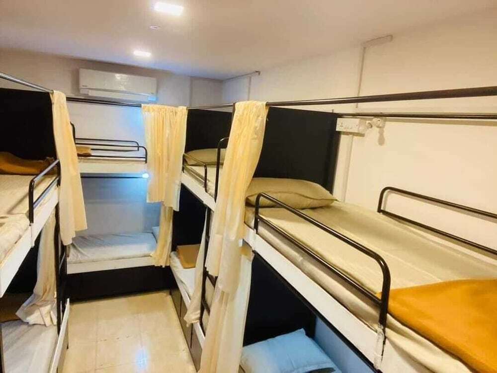 Мумбаи: Golden Star Dormitory