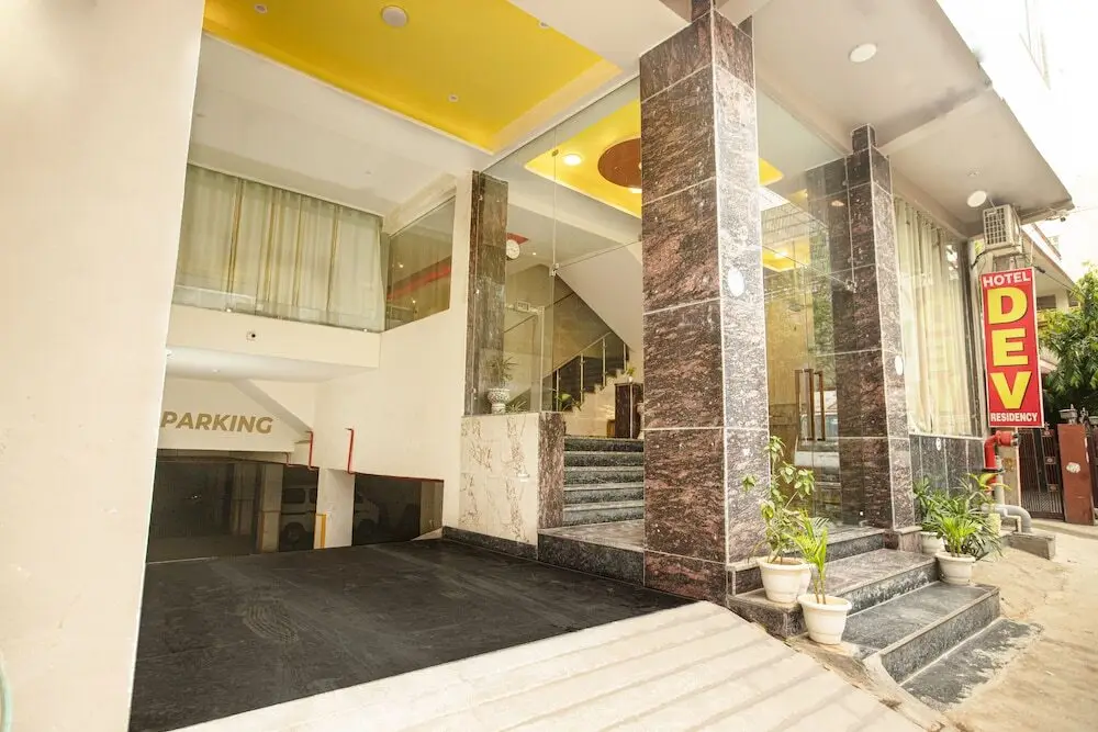 Нью-Дели: Hotel Dev Residency- Delhi Airport
