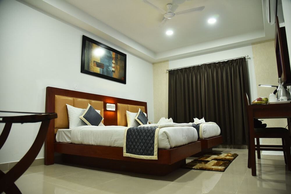 Колката: The Altruist Business Stays - New Town, Kolkata