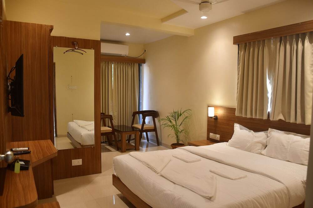 Даполи: The Byke Skylark Seafront Resort, Dapoli
