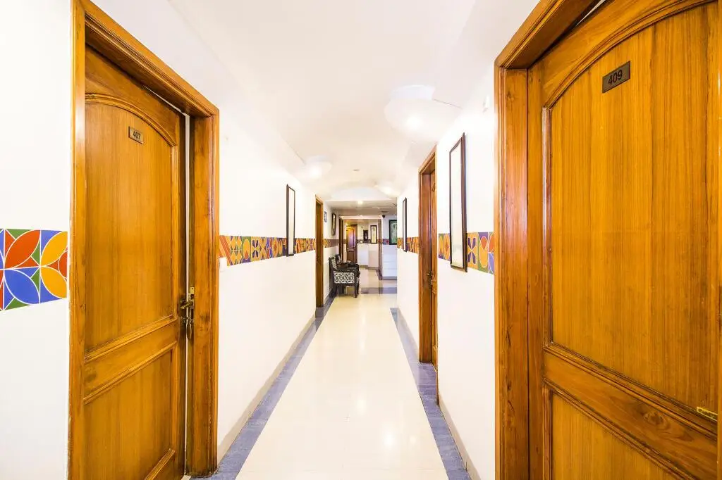 Амритсар: FabHotel Model Town Heights