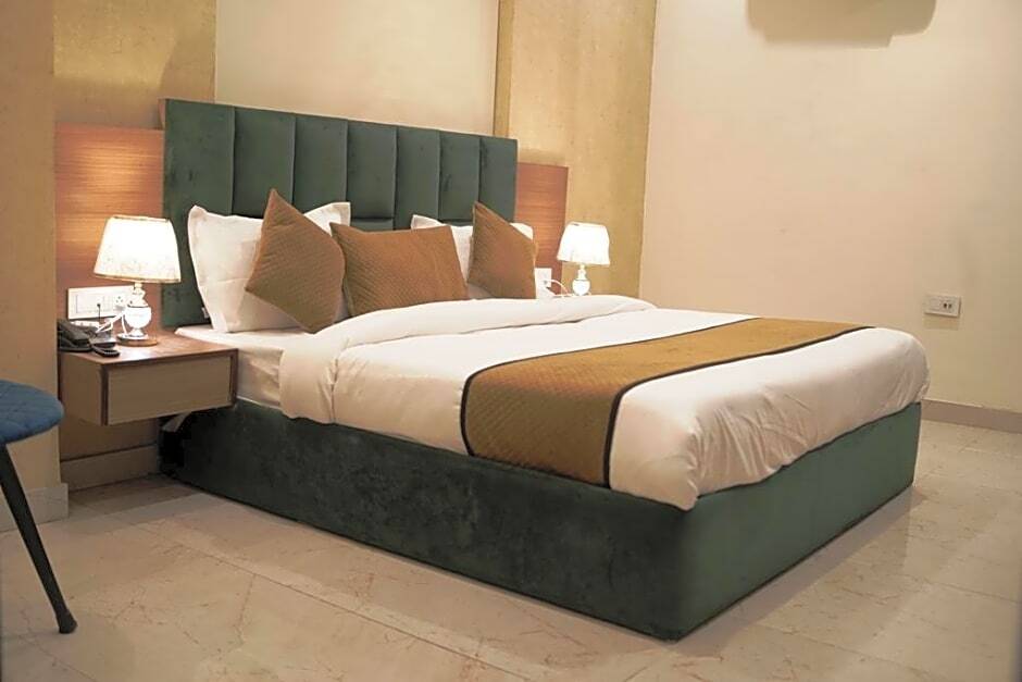 Амритсар: Hotel RK Grand
