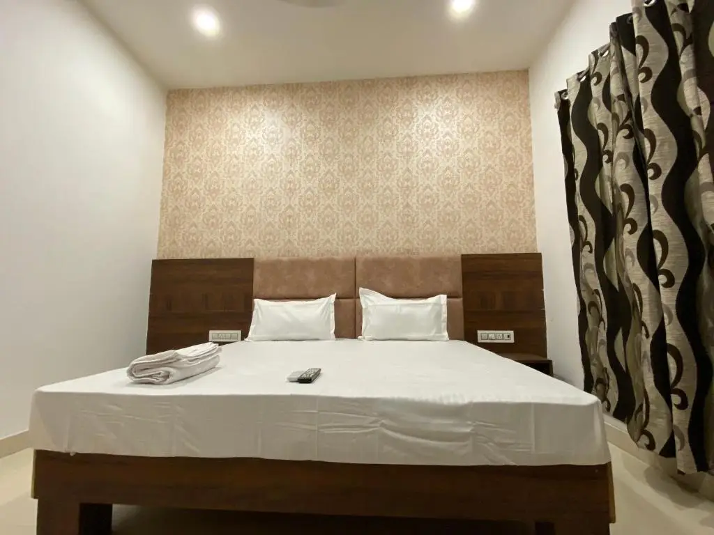 Hotel Jk Residency (7 Min Walk From Golden Temple) — фото 1