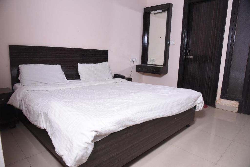 Амритсар: Hotel gold coin