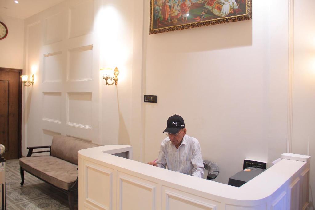 Амритсар: Hotel gold coin