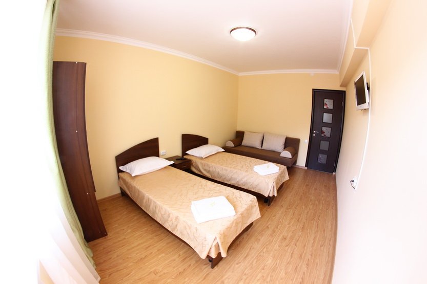 Рыбачье: Guest House Ayat