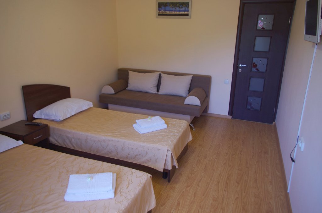 Рыбачье: Guest House Ayat