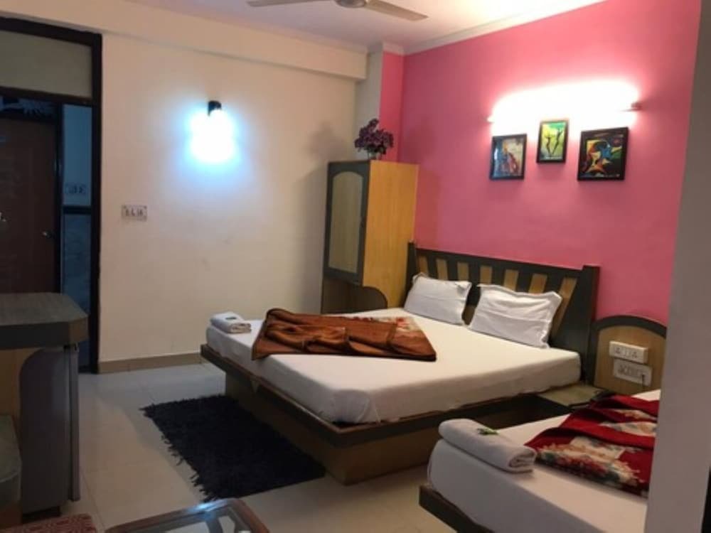 Нью-Дели: Hotel Roadway Inn Delhi by Goroomgo