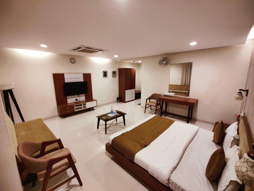 Ананд: Hotel Darshan Inn