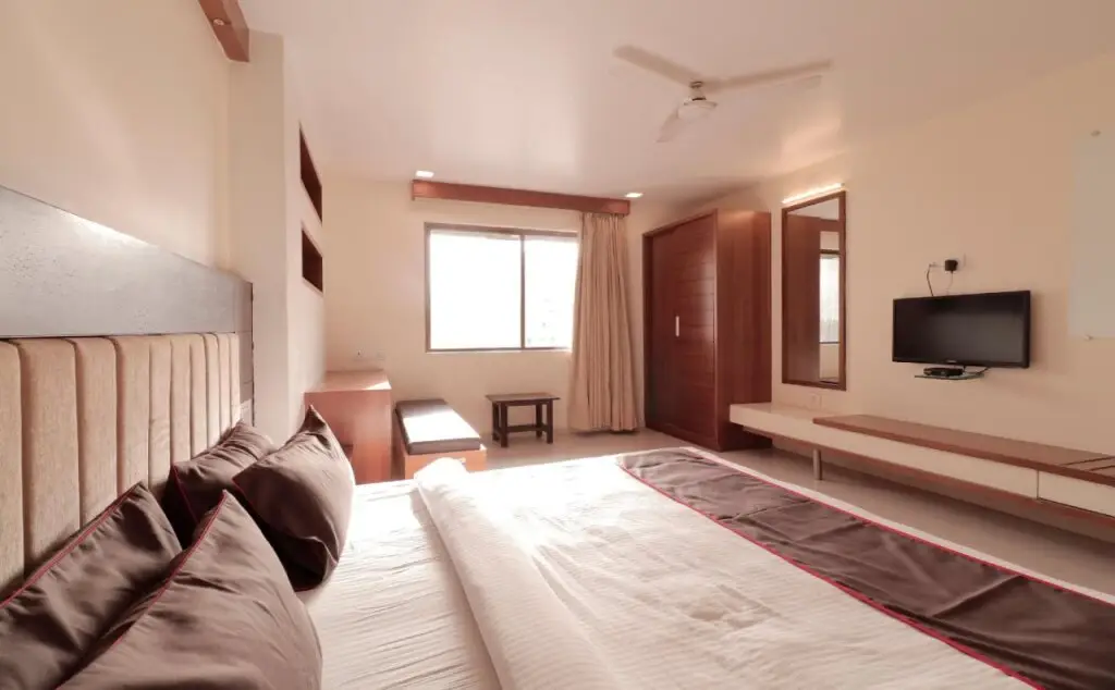 Ахмедабад: Super Townhouse Prahladnagar