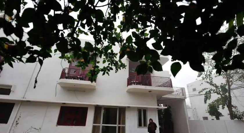 Falcon Guest House — фото 1