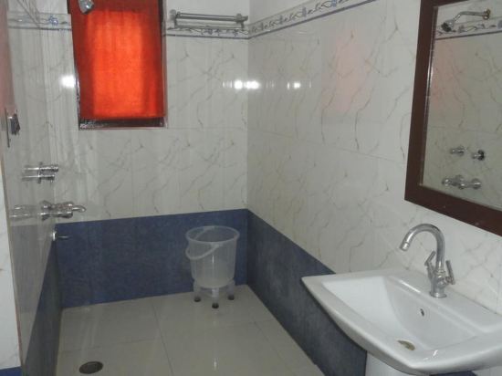 Наинитал: Sunbird Guest House
