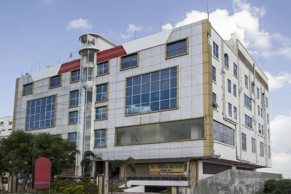 Chandras Residency by OYO Rooms — фото 1