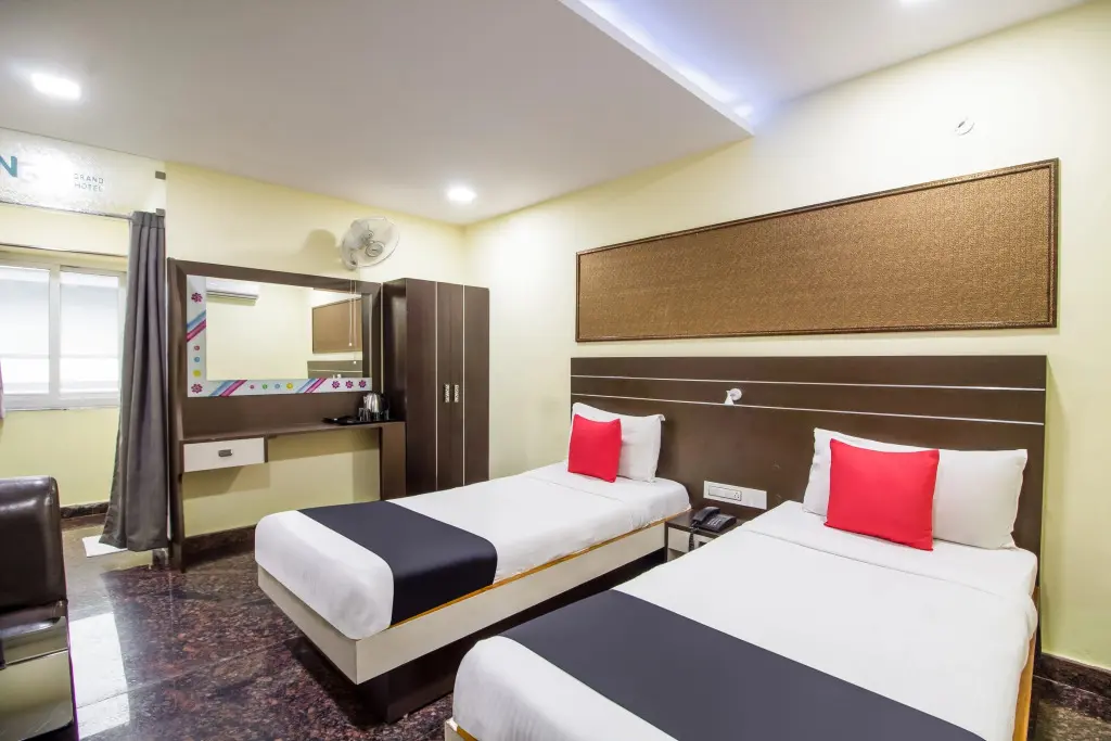 Хидерабад: Capital O Sri Navya Grand Near Nexus Hyderabad