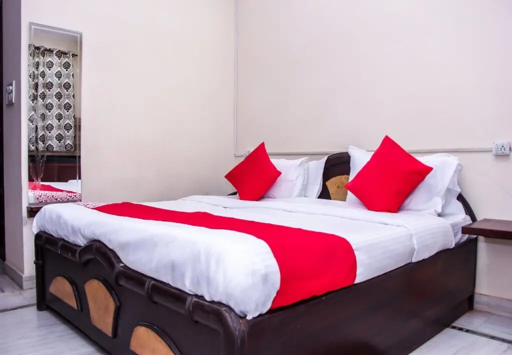Джайпур: Jaipur Hotel and Resort By OYO Rooms