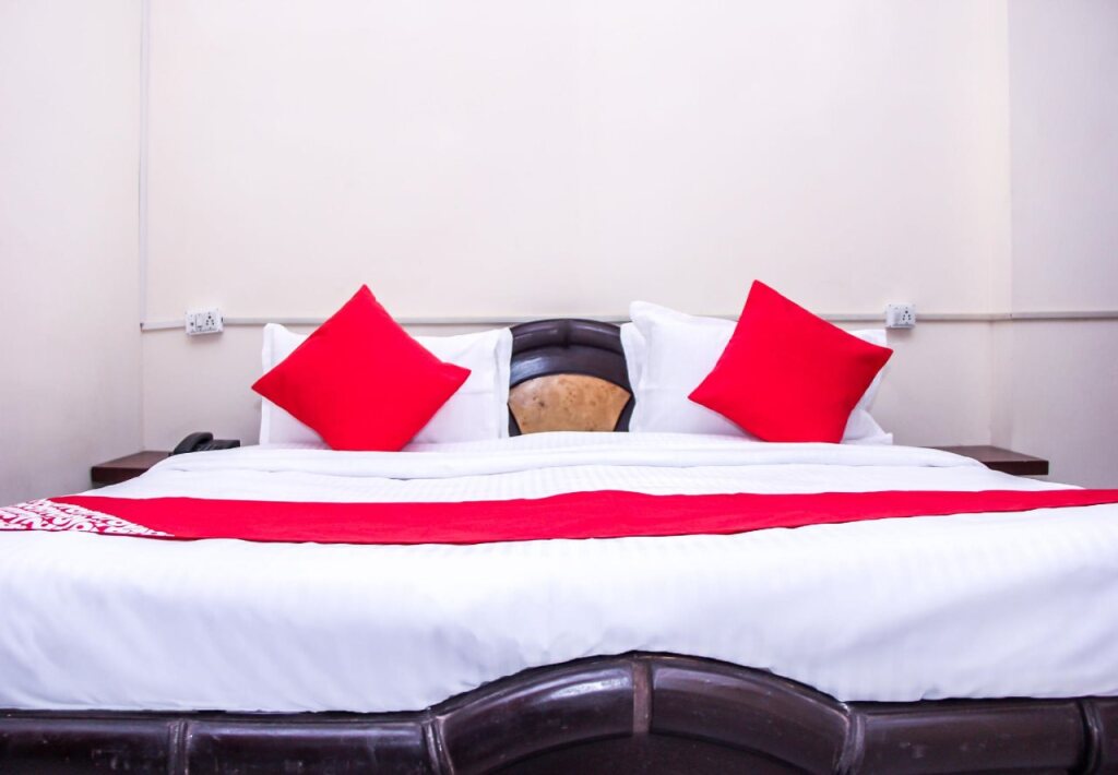 Джайпур: Jaipur Hotel and Resort By OYO Rooms