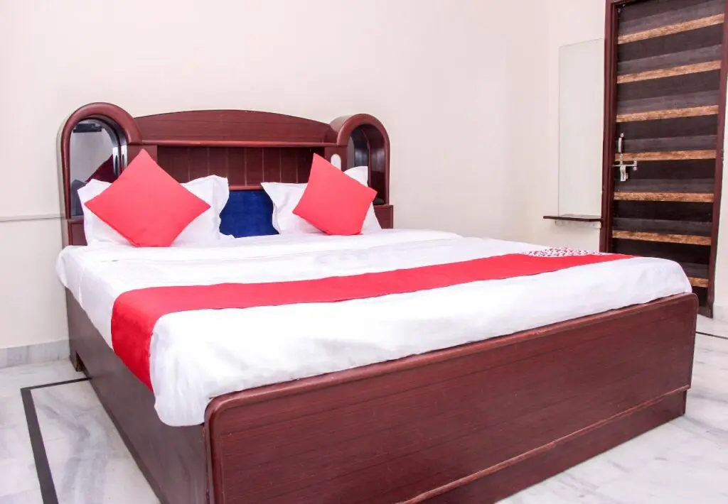 Джайпур: Jaipur Hotel and Resort By OYO Rooms