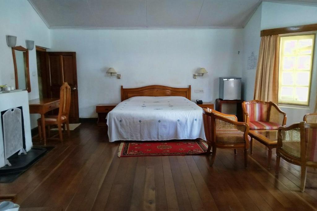 Муннар: Munnar Tea Bungalow
