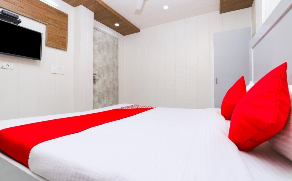 Нью-Дели: Aalia House By OYO Rooms