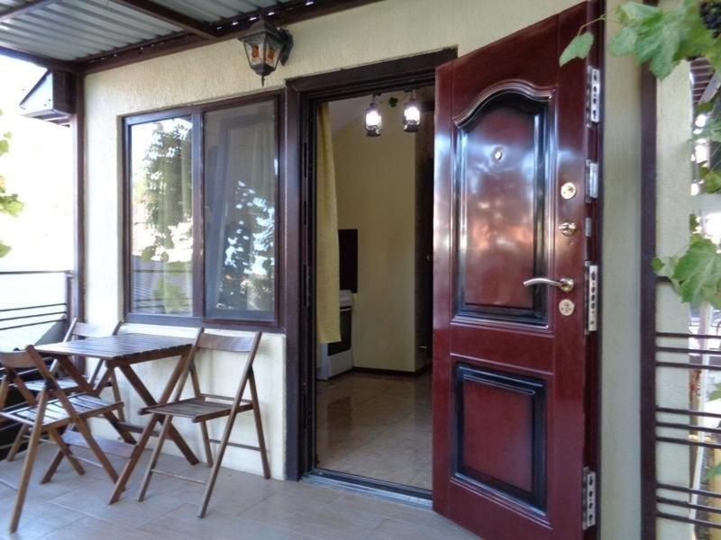 Геленджик: Mini-Hotel Mango