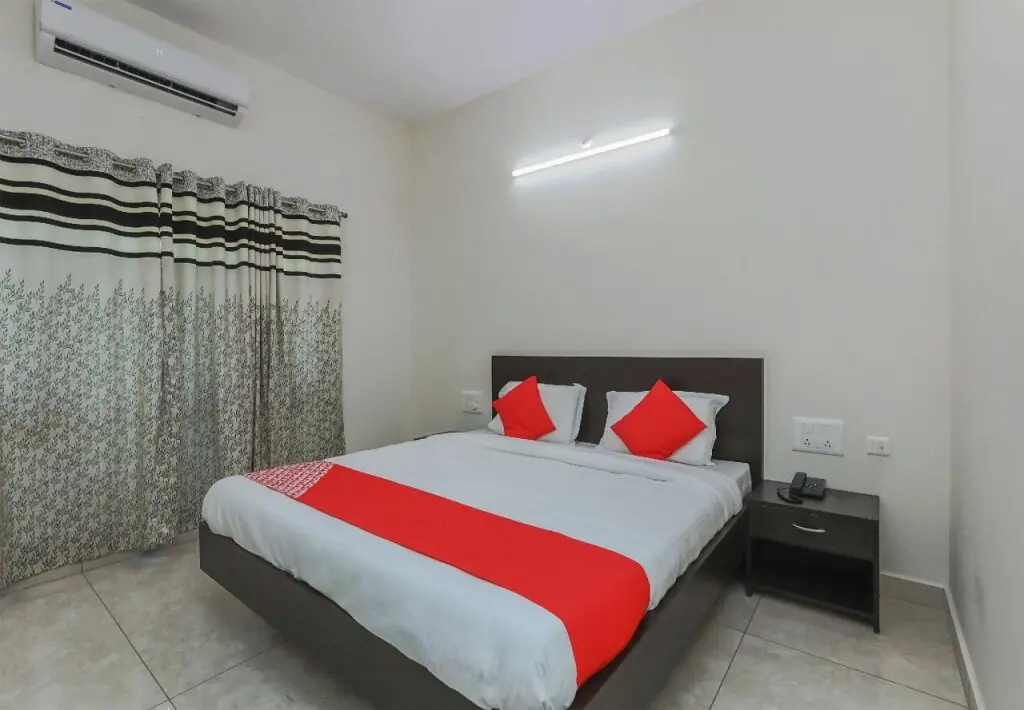 Nanjangud: Shree Ankanatheshwara Residency by OYO Rooms