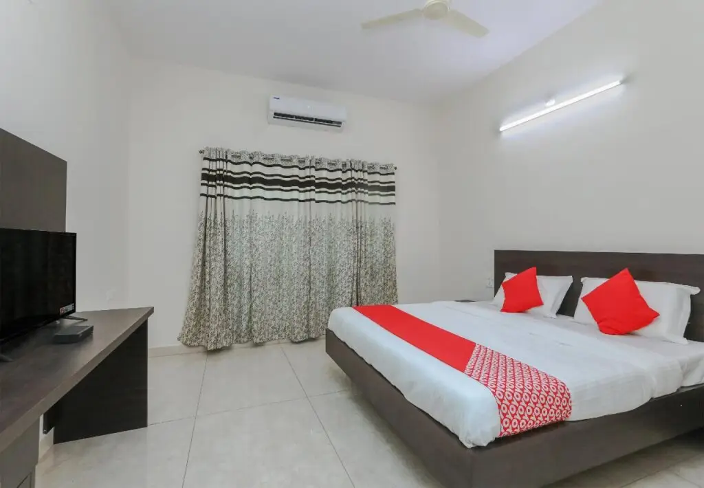 Nanjangud: Shree Ankanatheshwara Residency by OYO Rooms