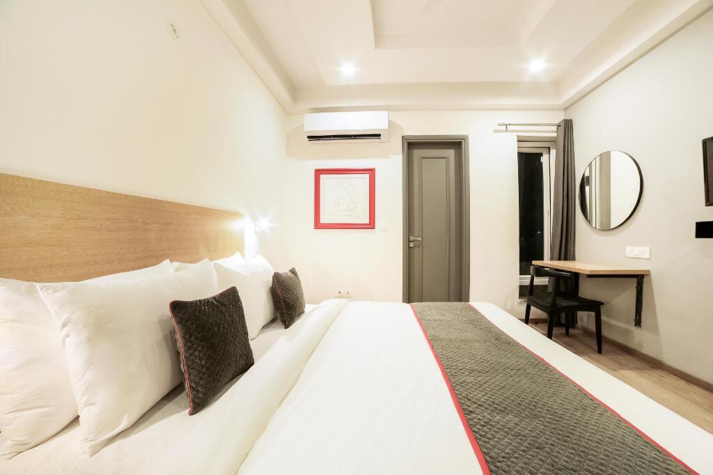 Гуруграм: Oyo Townhouse 222 Sec 52, Gurgaon