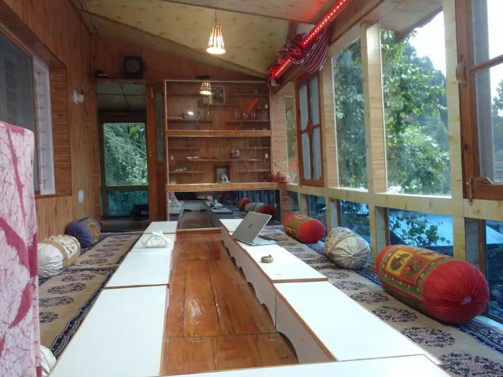 Манали: Deoshar Cottage