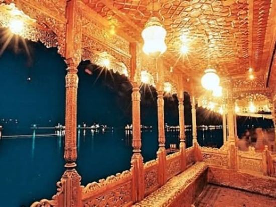 Шринагар: Mughal Palace Group Of Houseboats