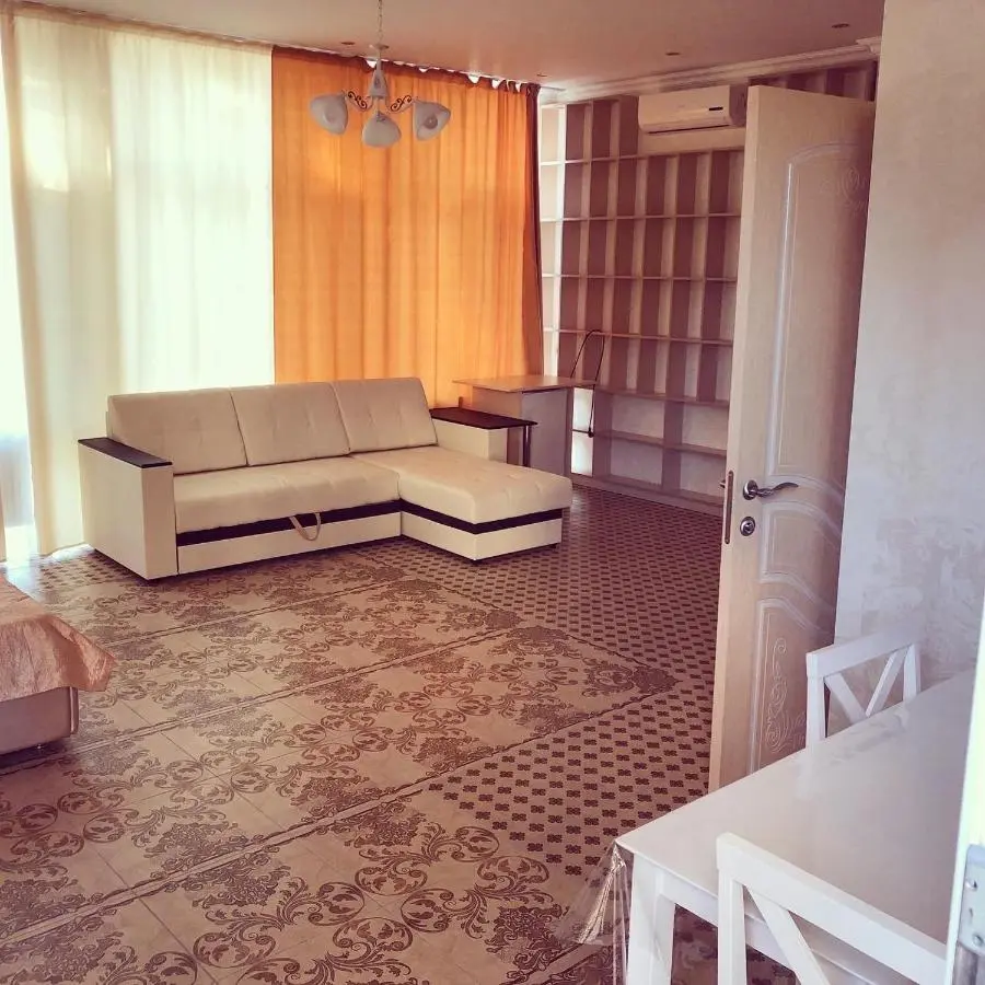 Витязево: MAKARENA Guest House