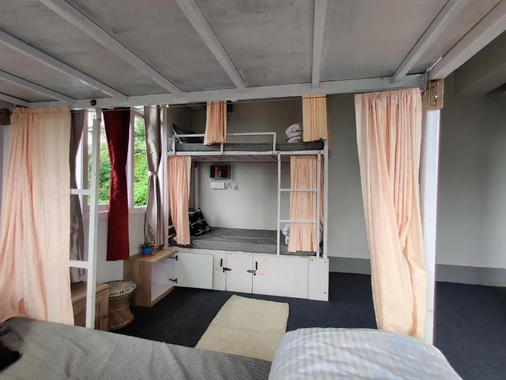 Гангток: Tag Along 2 0 Hostel Gangtok
